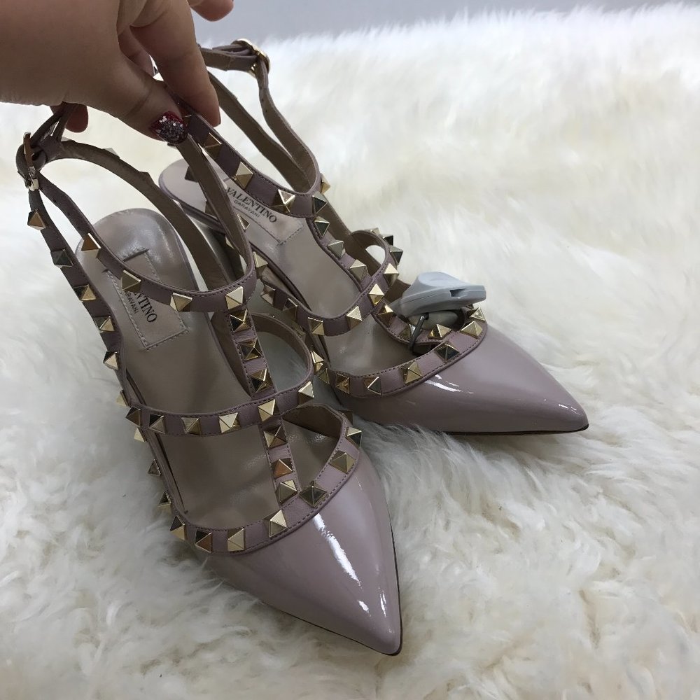 VALENTINO GARAVANI Rockstud leather caged Pumps size 36 oritq